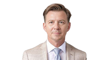 Headshot of Scott law